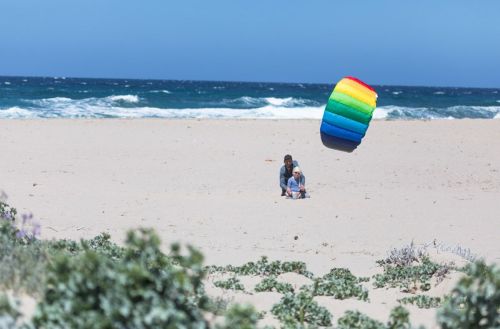 Symphony Beach III, 1.3 Rainbow på stranden