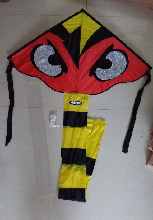 Delta skræmmedrage (stor model)