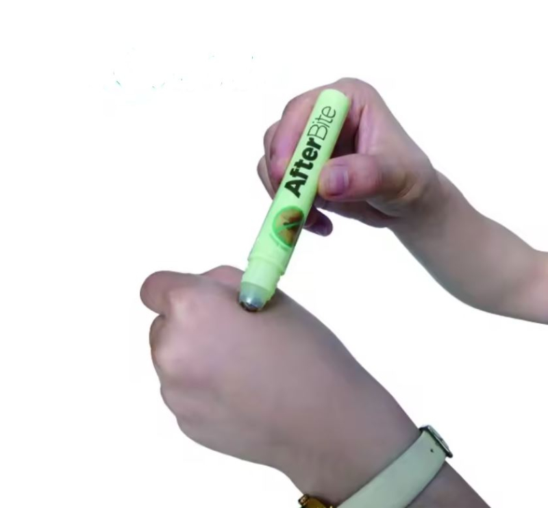 Kløestillende roll-on ved insektstik